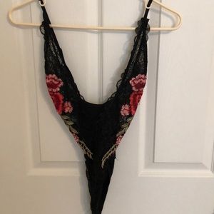 Lace body suit